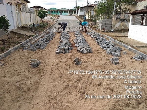 Prefeitura executa ações de infraestrutura urbana com recursos próprios