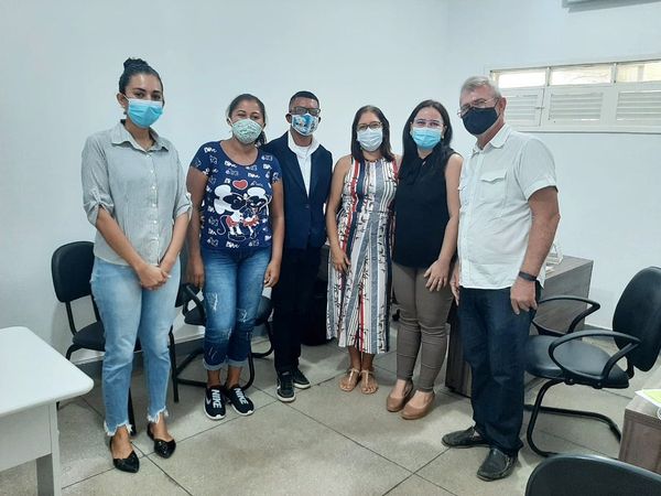Prefeitura recebe representantes da Associação Quilombola do Matão
