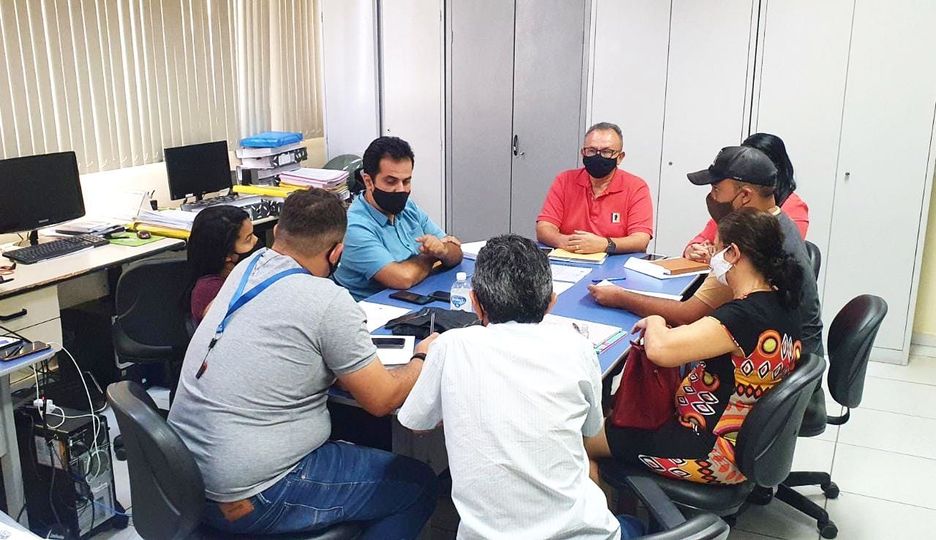 Prefeitura realiza reunião para discutir sobre realização de leilão