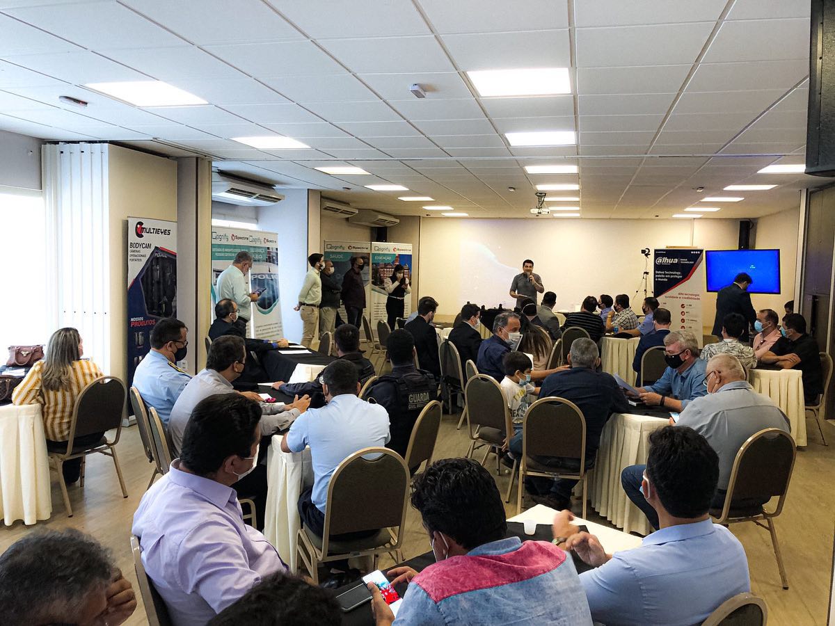 Município participa de reunião de formalização das assinaturas para participação no UNISEG