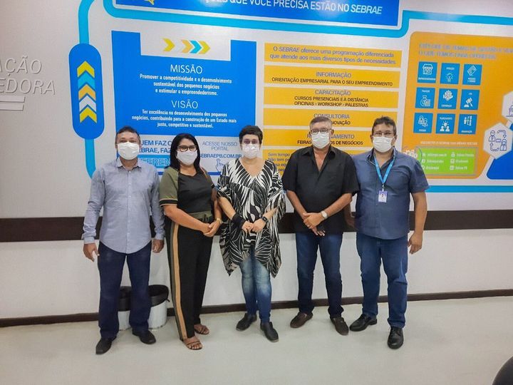 Representantes da Casa do Empreendedor participam de reunião no SEBRAE