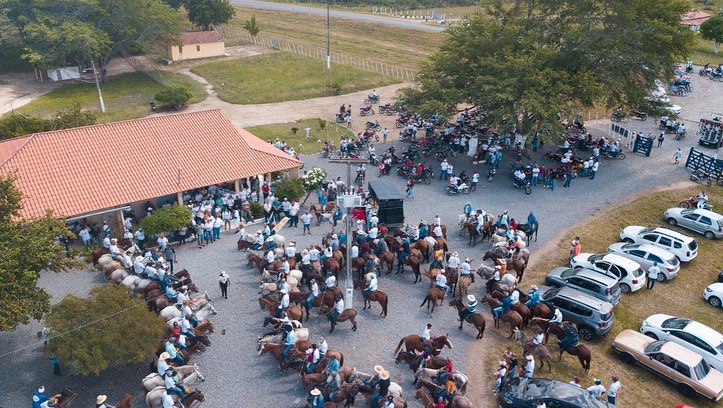 Prefeitura realiza I Cavalgada do Trabalhador