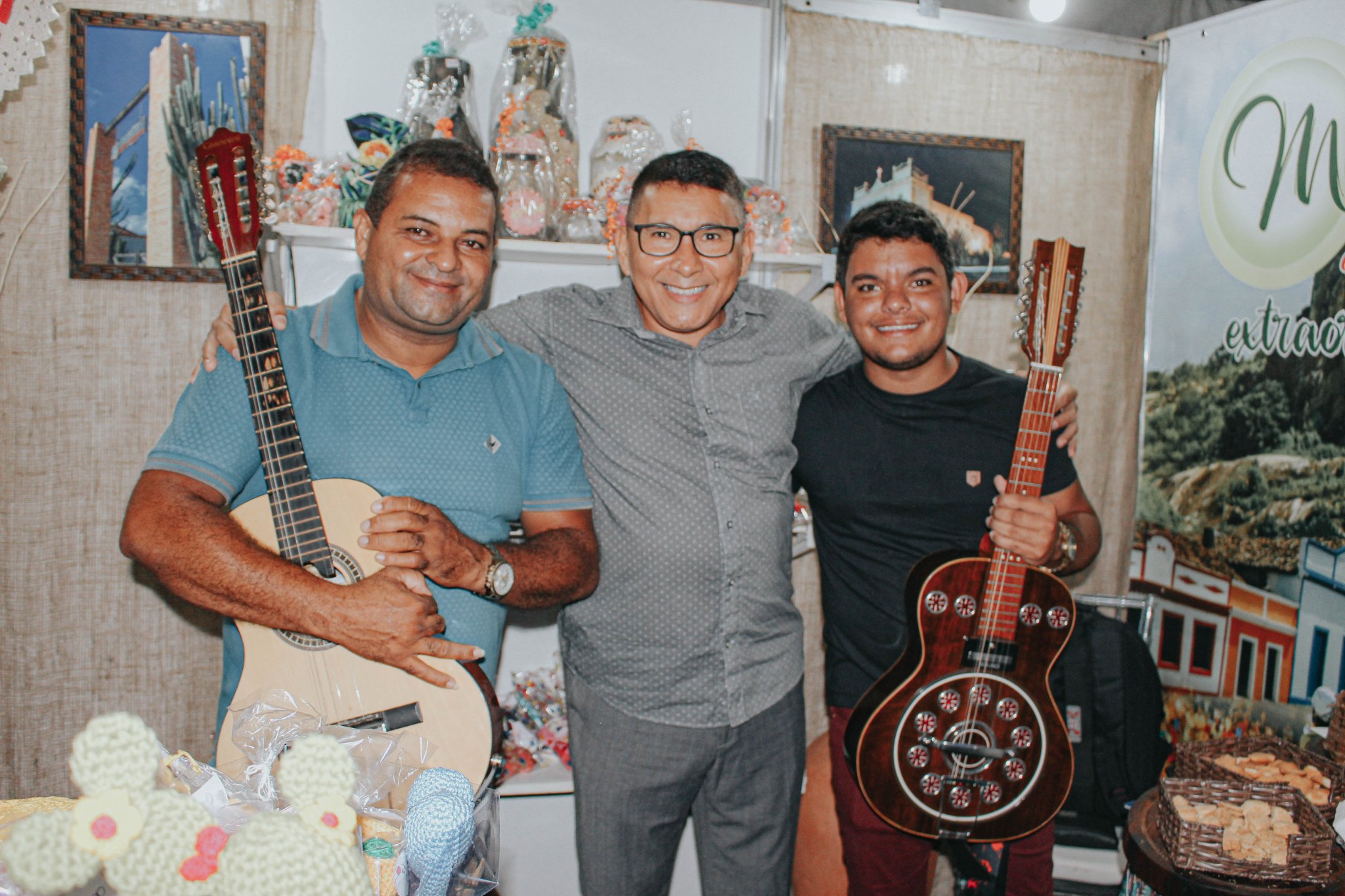 Município participa da V FENEVALE