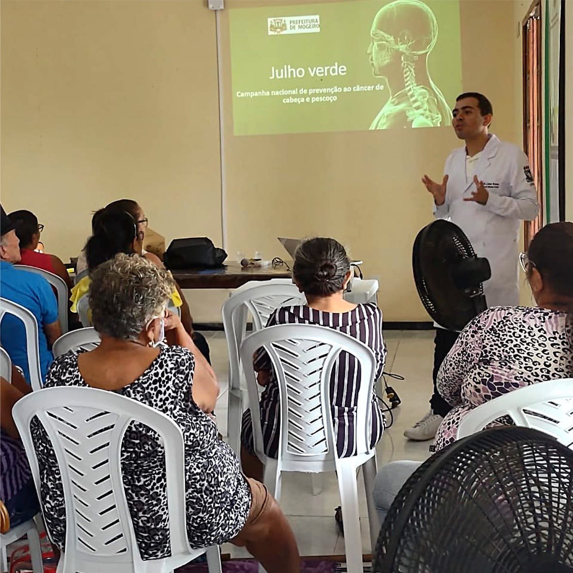 Prefeitura, através da Secretaria Municipal de Saúde, realiza palestra de prevenção ao câncer de cabeça e pescoço