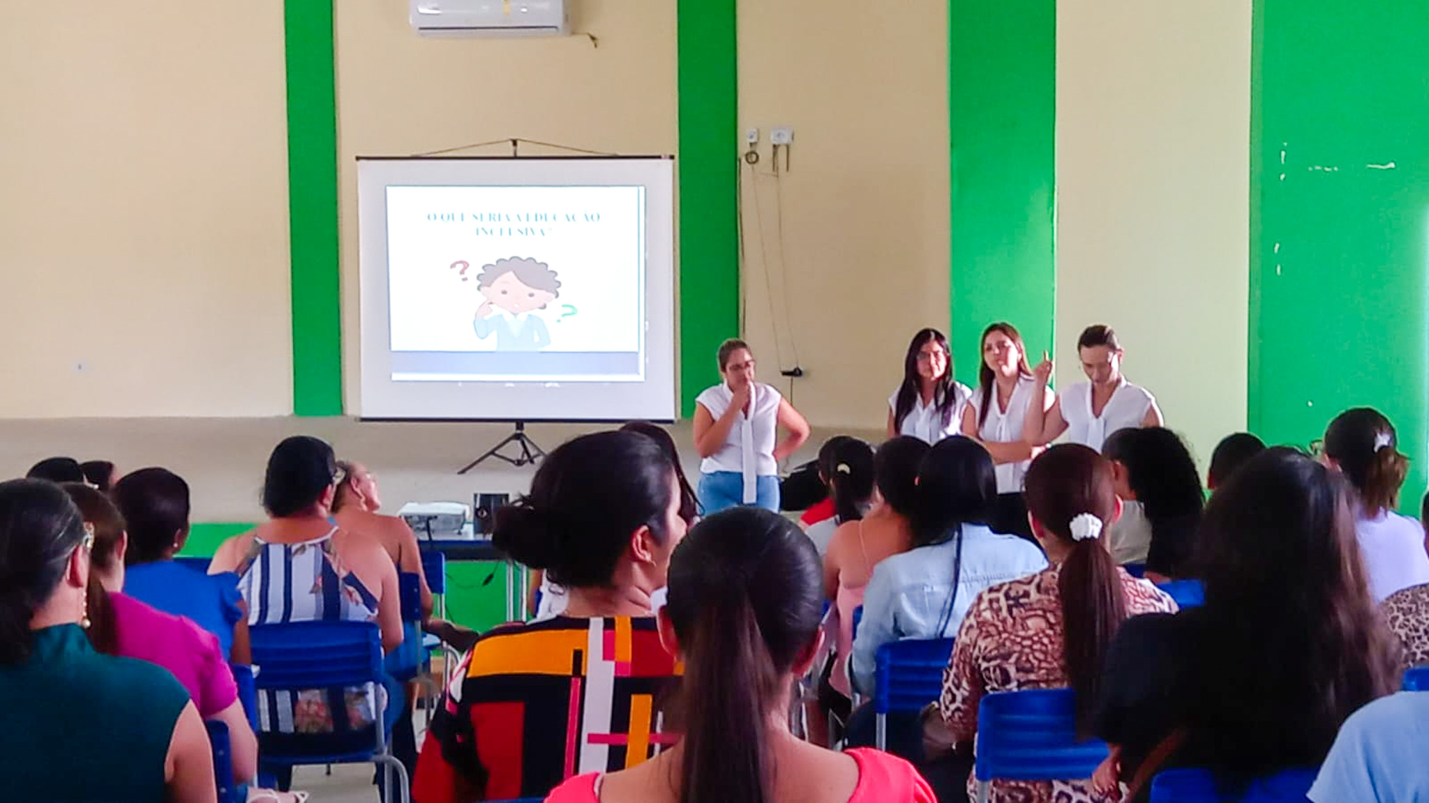 Prefeitura realiza formação para professores do município
