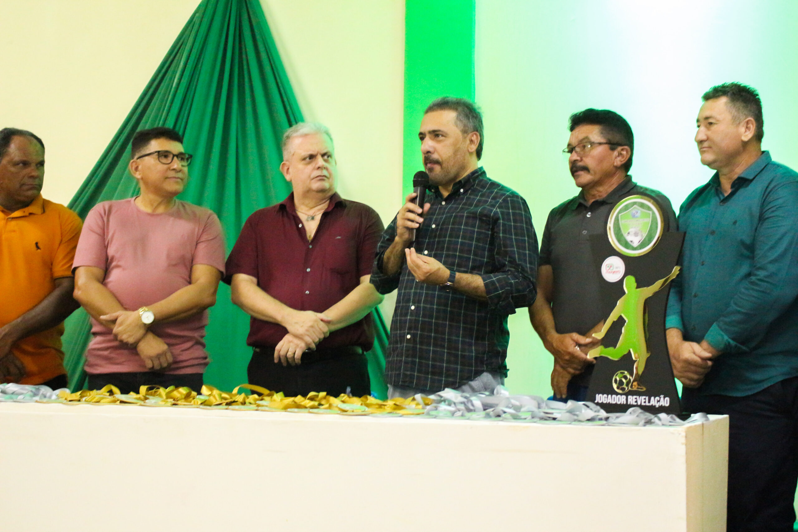 Entrega da premiação do Campeanato Mogeirense de Futebol é realizada em Mogeiro