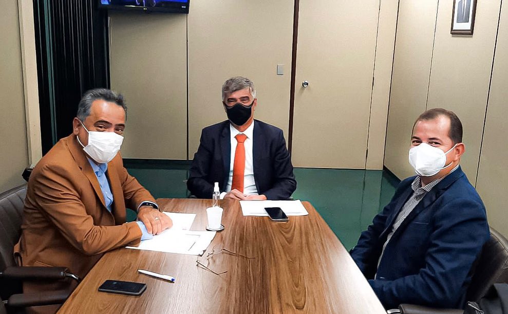 Prefeito Antonio Ferreira consegue empenhar R$ 3 milhões para o município de Mogeiro