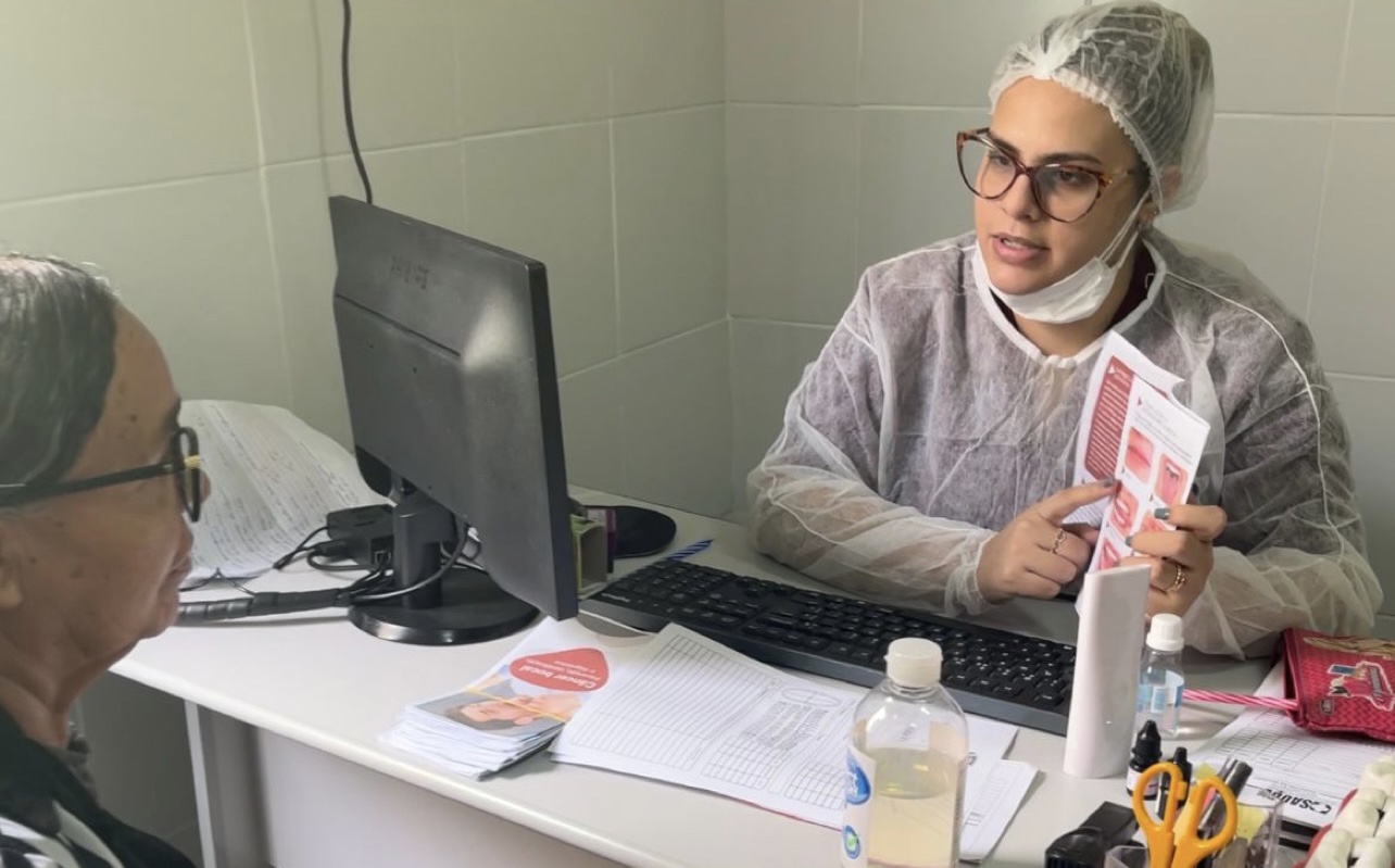 UBSs realizam palestras para combater o tabagismo e suas consequências