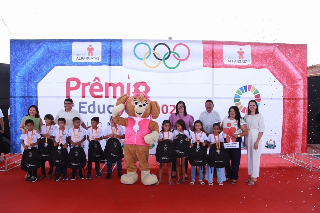 Mogeiro celebra a educação com prêmio Aluno Nota 10, em parceria com o Instituto Alpargatas