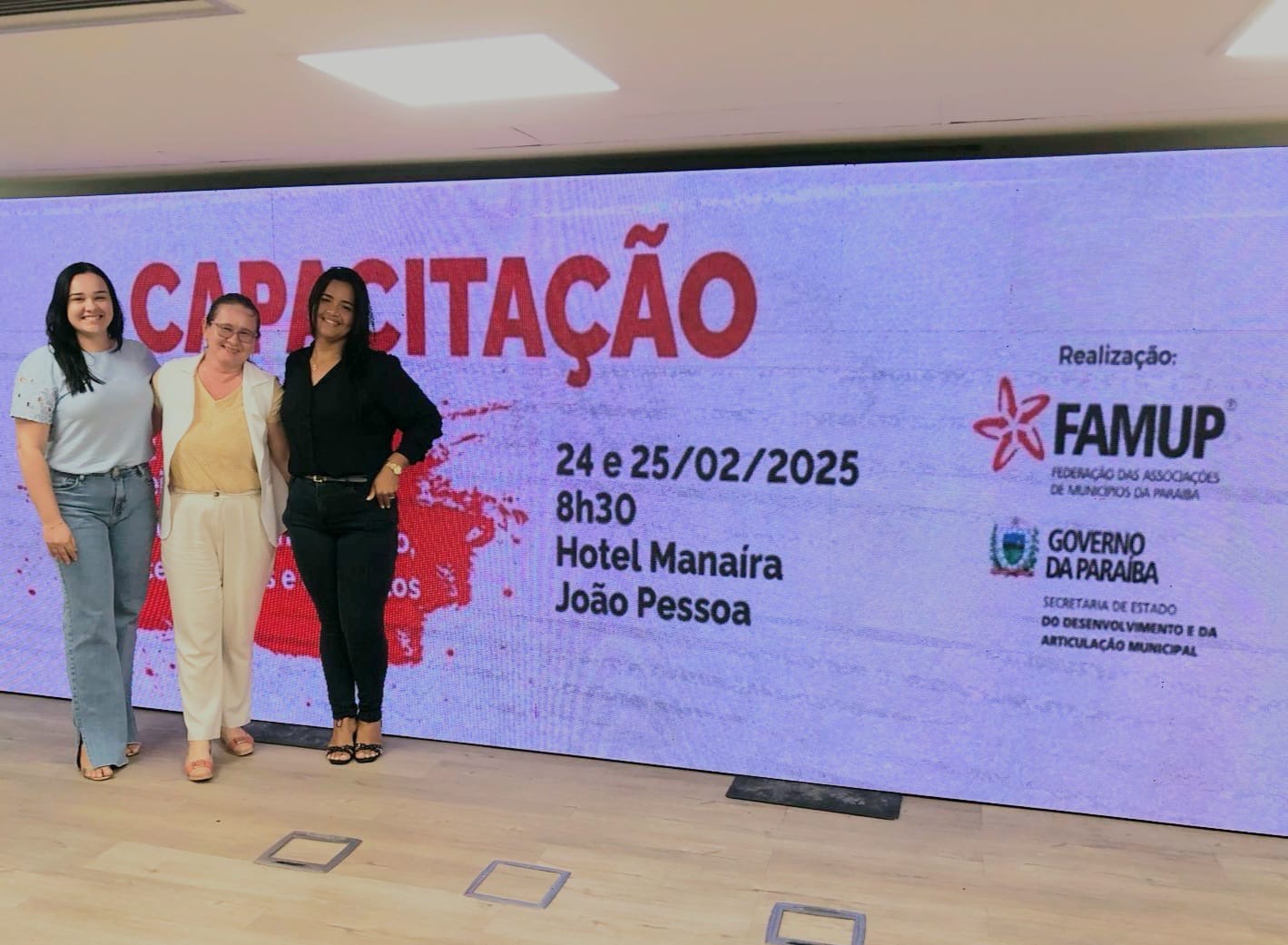 Equipe da Secretaria de Compras de Mogeiro participa de capacitação sobre nova Lei de Licitações