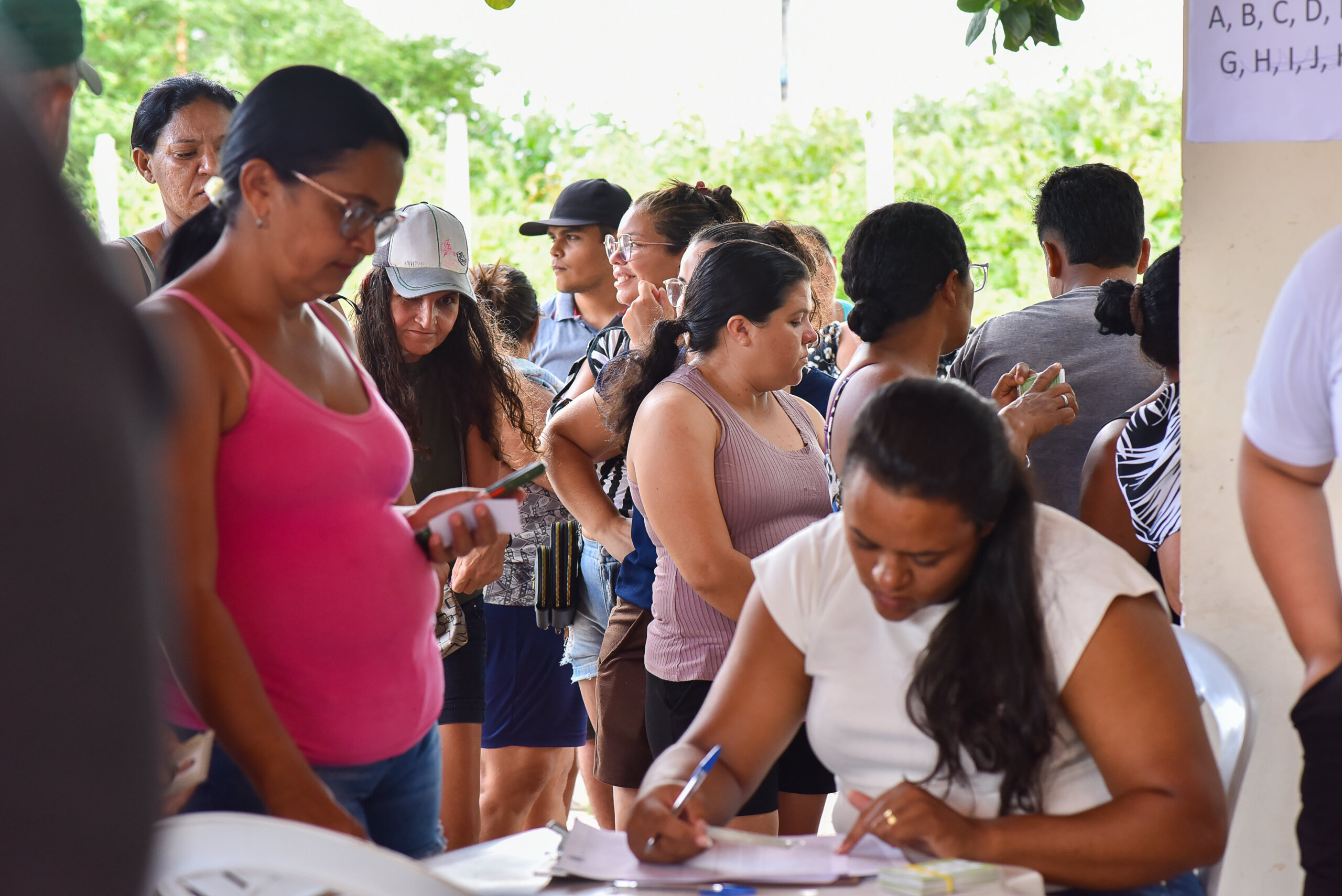 Mais de 300 famílias atendidas pelo Programa Criança Feliz recebem alimentos do PAA em Mogeiro