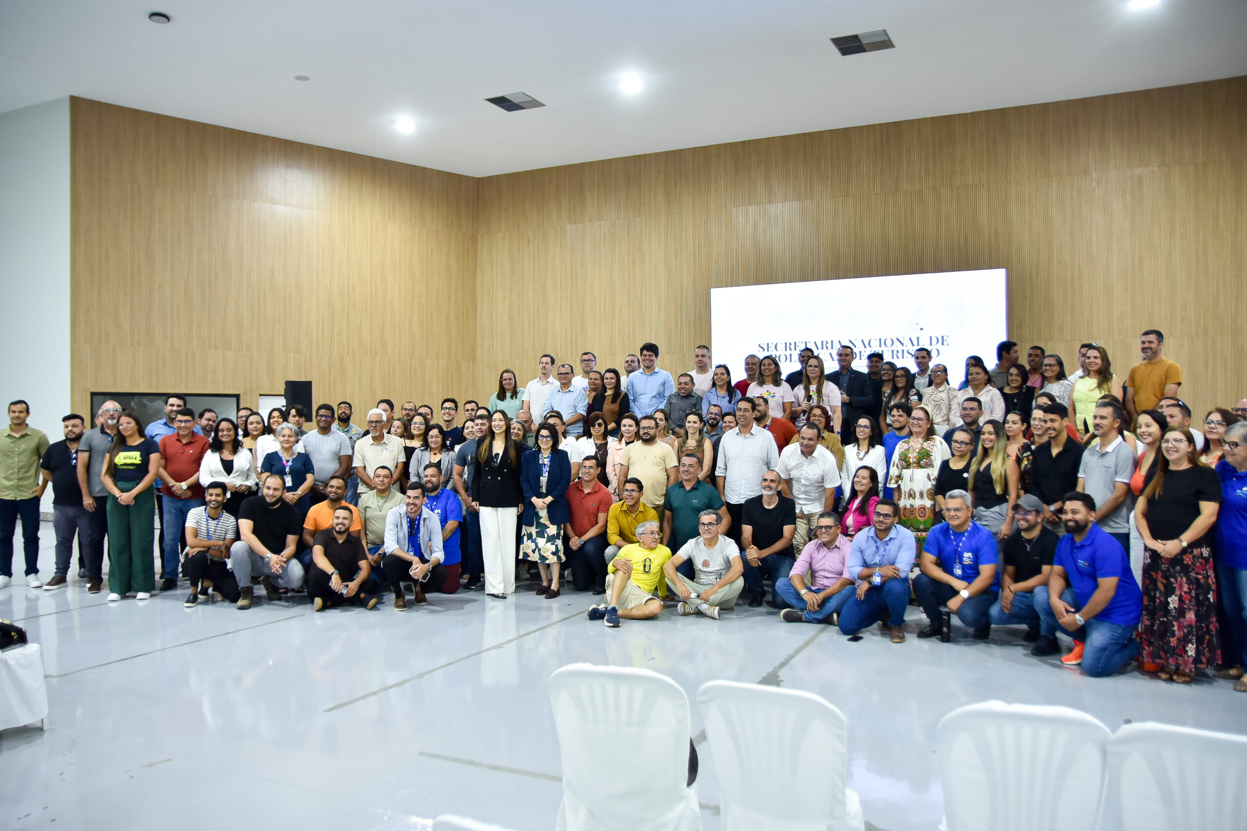 Mogeiro marca presença no Desembarca Paraíba e reforça compromisso com o desenvolvimento do turismo e da cultura